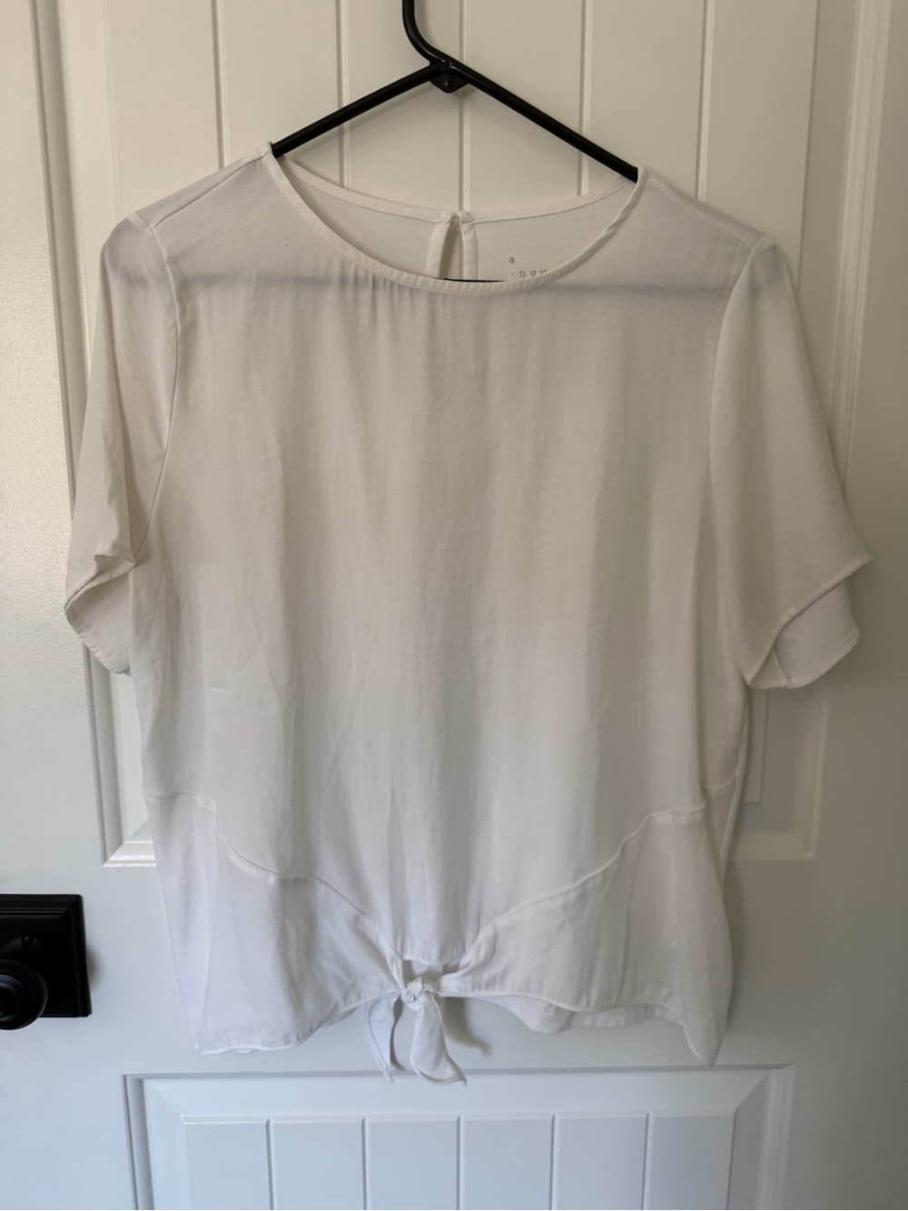 a new day White Short Sleeve Tie-Front Blouse Size Small